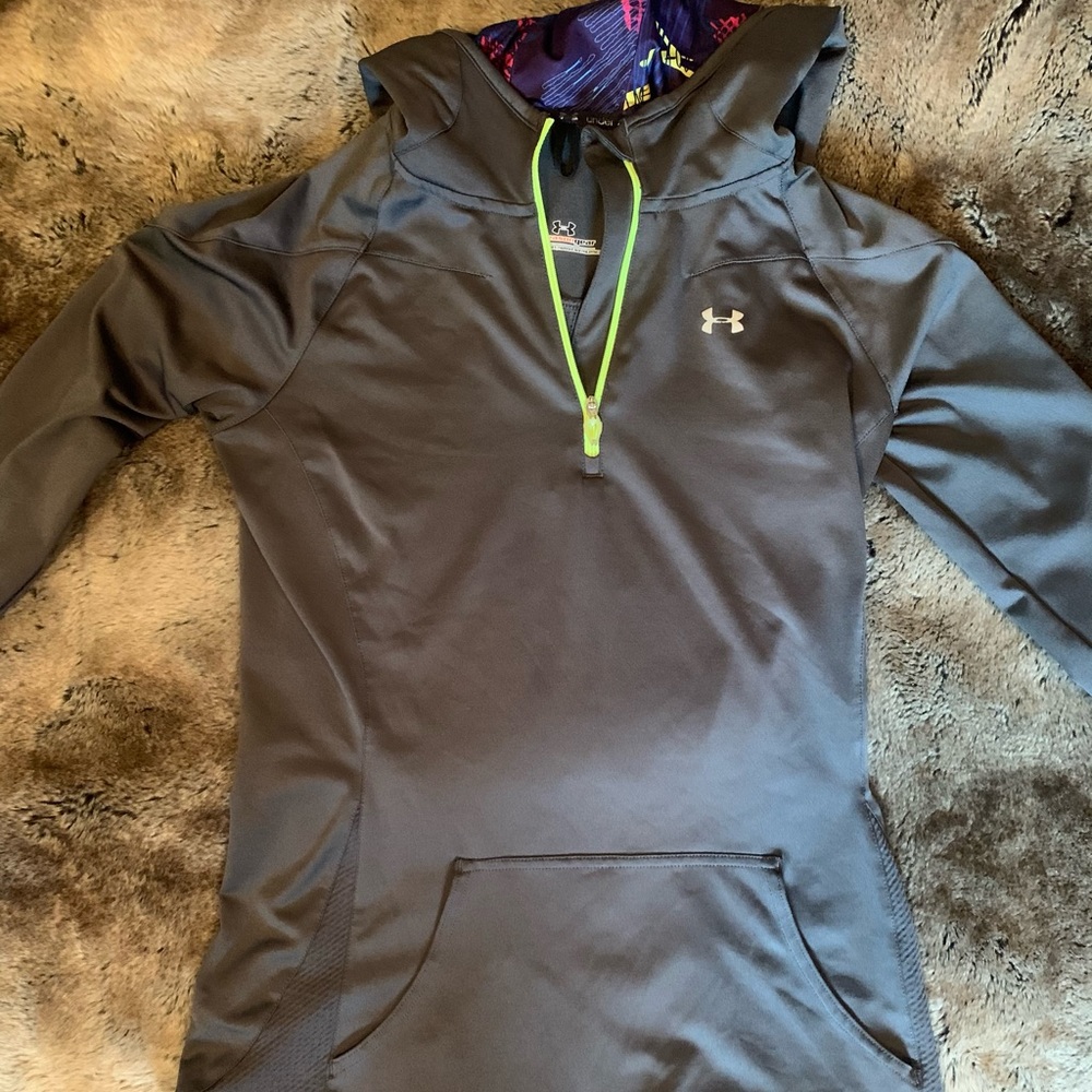 Performance hoodie